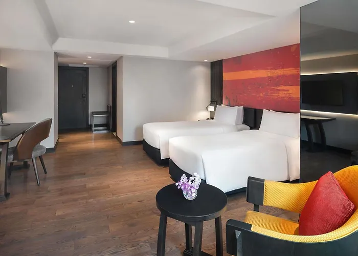 Mercure Sukhumvit 11 Hotel