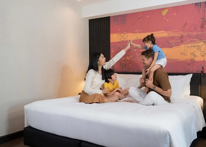 Mercure Sukhumvit 11 Hotel 4*